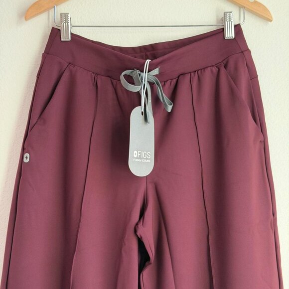 Figs High Waisted Salina FORMx Wide Leg Scrub Pants in Burgundy, Size Medium - Picture 9 of 11